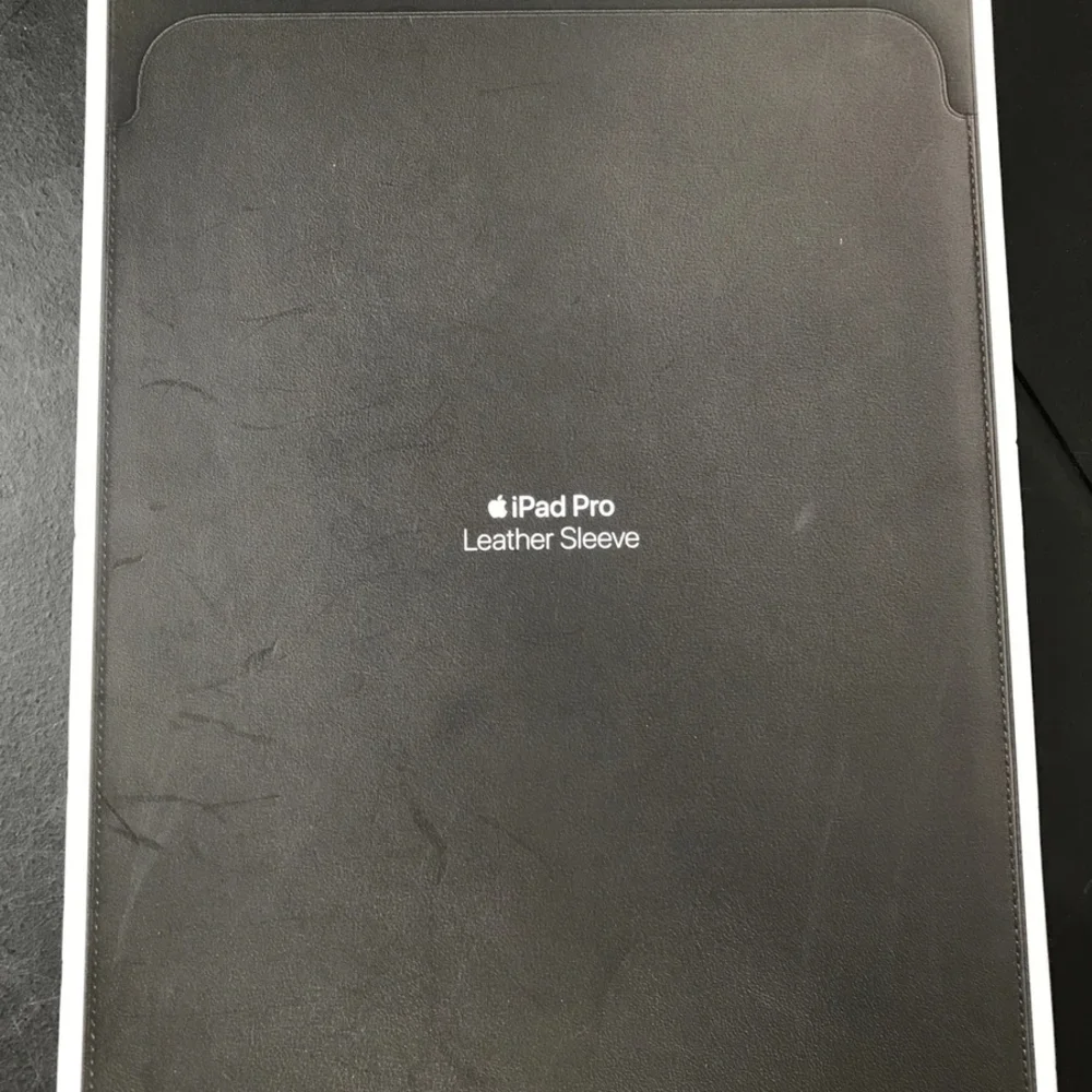 Apple iPad Pro Leather Sleeve - Dark Gray